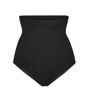 SKIMS - Barely There Shapewear